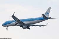 KLM cityhopper EMB190 PH-EZW