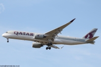 Qatar Airways A350 A7-AMK