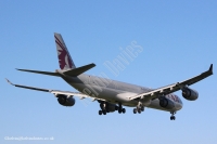 Qatar Airways A340 A7-AGB