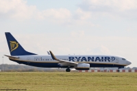 Ryanair 737NG EI-DCJ