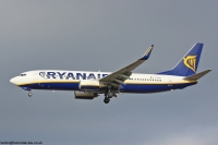 Ryanair 737NG EI-DHS