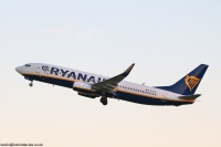 Ryanair 737NG EI-DYC
