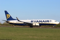 Ryanair 737NG EI-EBW