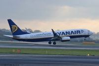 Ryanair 737NG EI-EFO