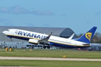 Ryanair 737NG EI-EKM