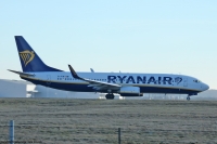 Ryanair 737NG EI-FIW