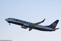 Ryanair 737NG EI-FRZ
