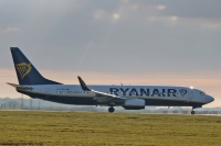 Ryanair 737NG EI-FZM