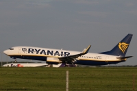 Ryanair 737 G-RUKF