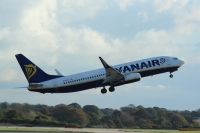 Ryanair 737 EI-DLX