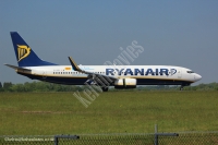 Ryanair 737 EI-DPY