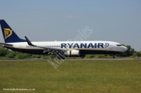 Ryanair 737 EI-DWP
