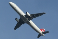 Swiss  A321 HB-IOM