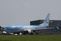 TUI Airways  737 G-TUKW