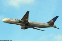 United Airlines 777 N225UA