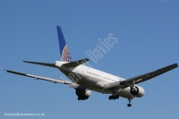 United Airlines 777 N227UA
