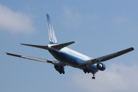 United Airlines 767 N642UA