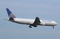 United Airlines 767 N656UA