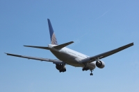 United Airlines 777 N777UA