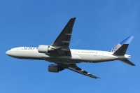 United Airlines 777 N78002