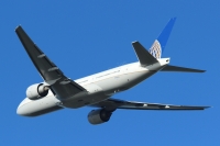 United Airlines 777 N78009