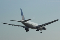 United Airlines 777 N780UA