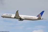 United Airlines 787 N12006