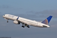 United Airlines 757 N17139
