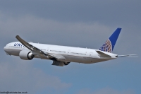 United Airlines 777  N2135U