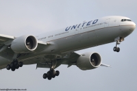United Airlines 777 N2341U