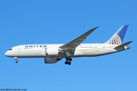 United Airlines 787 N26902