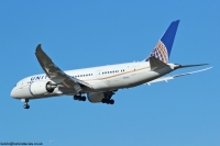 United Airlines 787 N26902