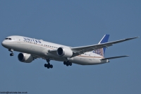 United Airlines 787 N27964