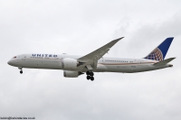 United Airlines 787 N27965