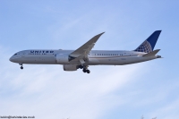 United Airlines 787 N36962