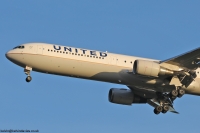 United Airlines 767 N59053