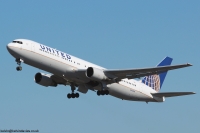 United Airlines 767 N663UA