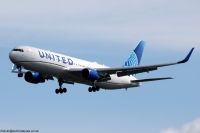 United Airlines 767 N673UA