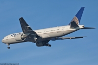 United Airlines 777 N69020