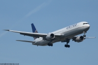 United Airlines 767 N76062