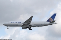 United Airlines 777 N78003