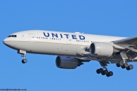 United Airlines 777 N795UA