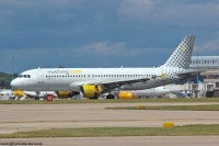 Vueling Airlines A320 EC-HQI