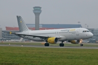 Vueling Airlines A320 EC-KDH