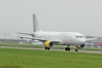 Vueling Airlines A320 EC-KDT
