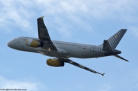Vueling Airlines A320 EC-LQZ