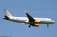 Vueling Airlines A320 EC-MFL