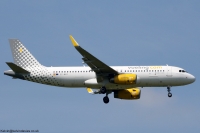 Vueling Airlines A320 EC-MKO