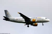 Vueling Airlines A319 EC-MKX