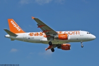 easyJet A319 G-EZBD